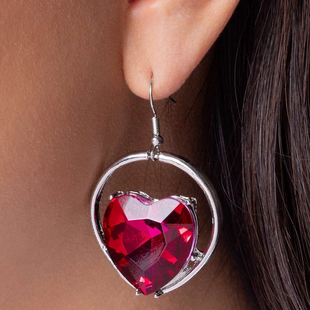 NWT Silver/Red Heart Earrings(Last One)